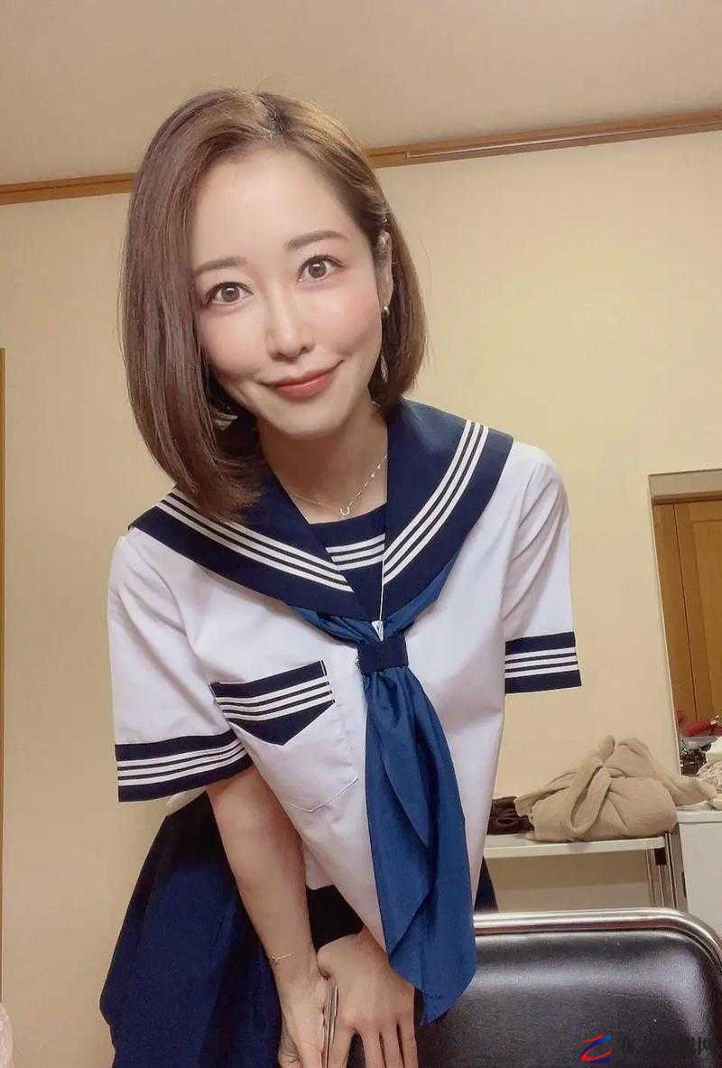 亚洲第一美女筱田优 179cm 完美身材